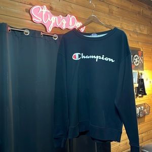 Champion Sweatshirt (Men’s)